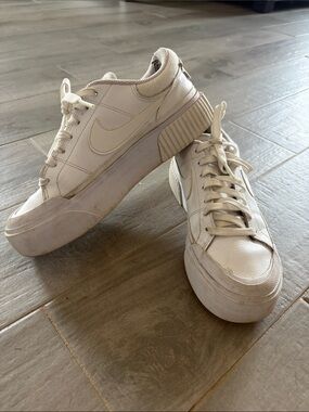 Nike Cream/White Legacy Sneakers